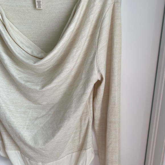 Long Sleeve Scoop Neck Bodysuit - Picture 3 of 8